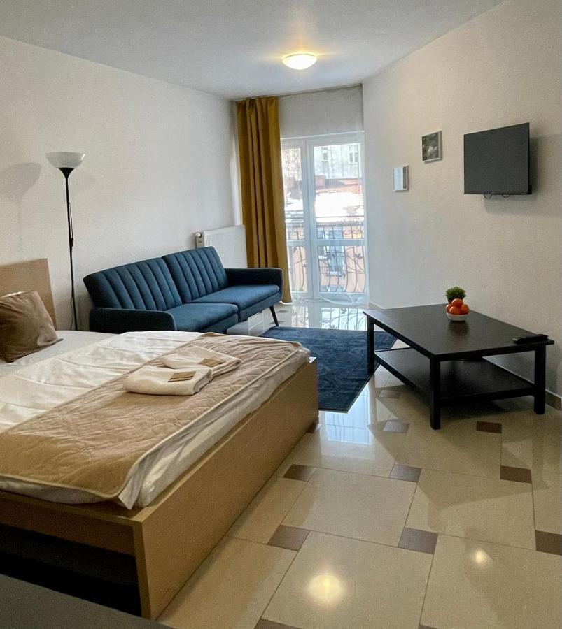 Hostel Bubble *