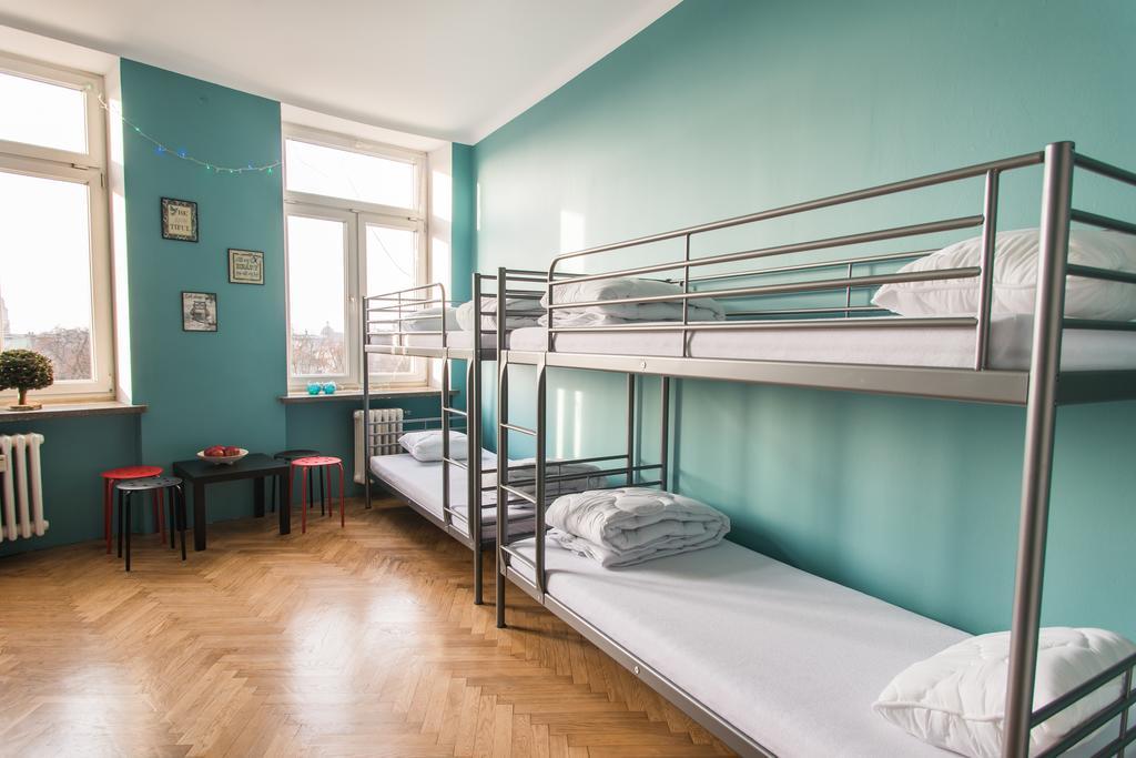 Hostel Bubble